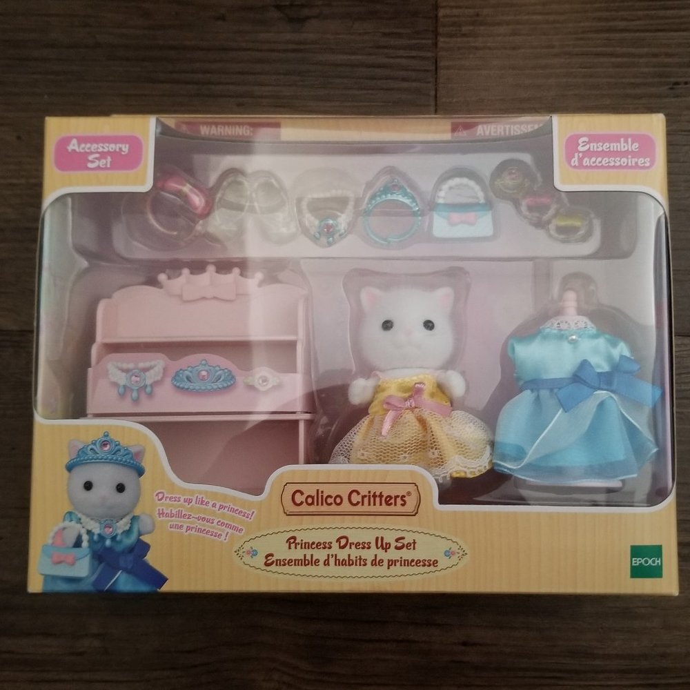 Calico Critters Princess Dress Up Set
